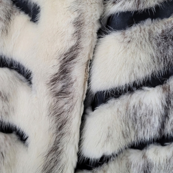 Vintage Genuine Mink and Leather Chevron Fur Coat - Picture 7 of 9